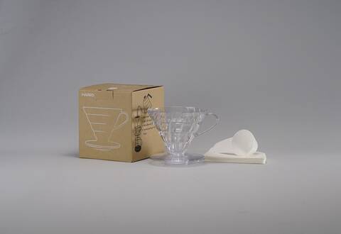 Hario V60 02 Şeffaf Plastik Dripper ve 40'lı Filtre Kağıdı Seti